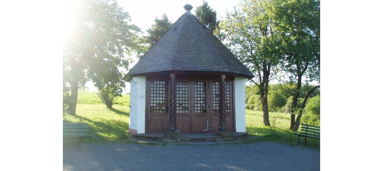 OLYMPUS DIGITAL CAMERA OLYMPUS DIGITAL CAMERA